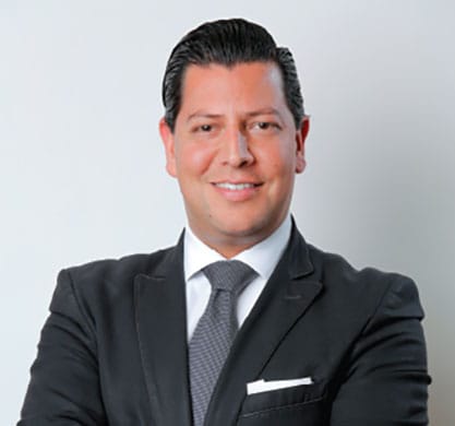 Octavio Carbajal Cámara, abogado